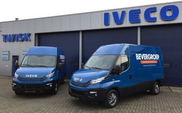 Bevergroep - 2 x Iveco Daily 35S16v automaat