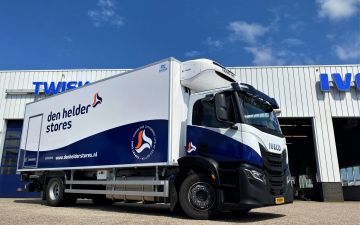 Den Helder Stores - Iveco S-way AD190S33/P