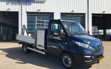 Gerard Dam - Iveco Daily 35C14 + overbouw Twisk laadbak