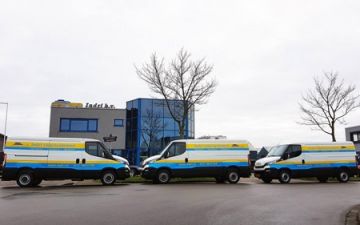 Indri vloersystemen - 3 x Iveco Daily 35S14v automaat
