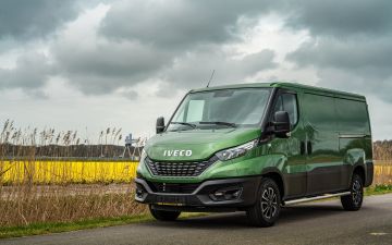 J Louwe grondverzet - Iveco Daily 35s18ha8v