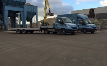 J van Vliet - 2 x Iveco Daily 35C16Ha8