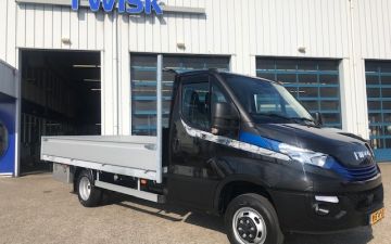 L vd Wal en zoon - Iveco Daily 35C16sa8 40-year edition