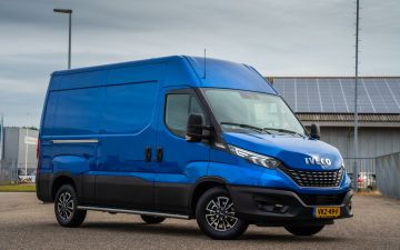 Peter Crandel - Iveco Daily 35s18ha8v