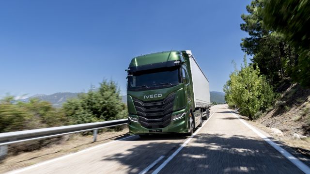 IVECO S-Way: Drive the NEW Way